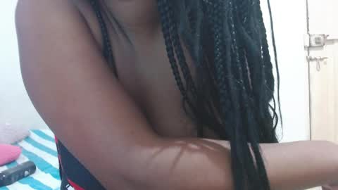 Snapshot of cuplex_hotlatina94 chatting on June 6, 2026, 3:17 pm dominic and julieta... independent models online show from June 6, 2026, 3:17 pm