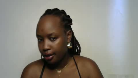 cupshee online show from September 15, 2025, 8:58 am