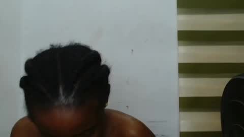 cupxcakex online show from May 31, 2026, 9:27 pm