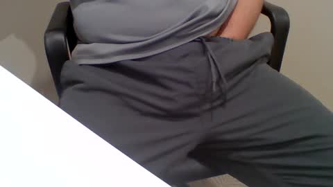 Carl online show from October 18, 2025, 2:29 pm