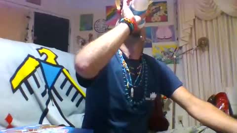 Feathers online show from January 11, 2026, 4:06 am