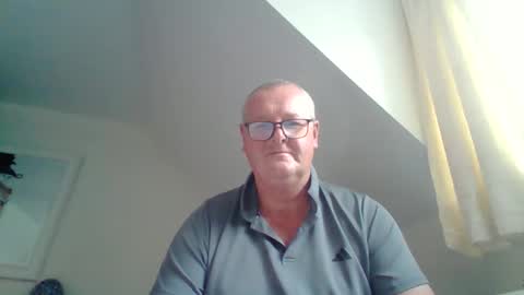Snapshot of curiousax77 chatting on June 5, 2026, 11:38 am curiousax77 online show from June 5, 2026, 11:38 am