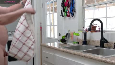 Snapshot of curiouscouple3143 chatting on February 14, 2026, 6:59 pm curious couple online show from February 14, 2026, 6:59 pm