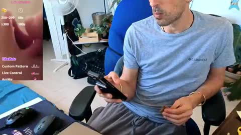 Snapshot of curiousgenie chatting on May 31, 2026, 12:12 pm curiousgenie online show from May 31, 2026, 12:12 pm