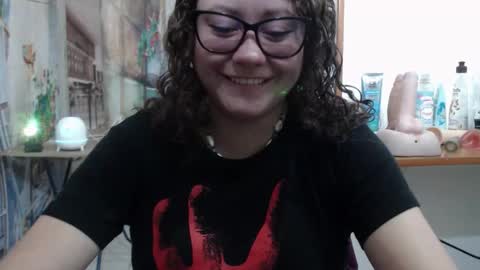 Vannesa online show from March 6, 2026, 5:09 pm