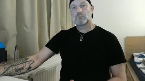 Curman85 online show from December 11, 2024, 12:02 am