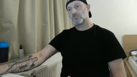 Curman85 online show from January 11, 2025, 9:46 pm