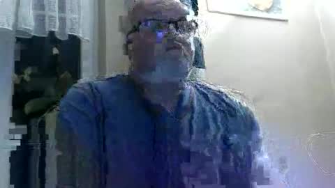 curtus14 online show from April 29, 2026, 8:26 pm