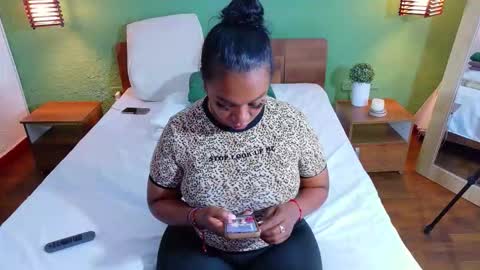 Danna online show from February 23, 2026, 12:57 pm