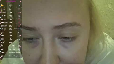 Curvy online show from March 6, 2026, 7:21 pm