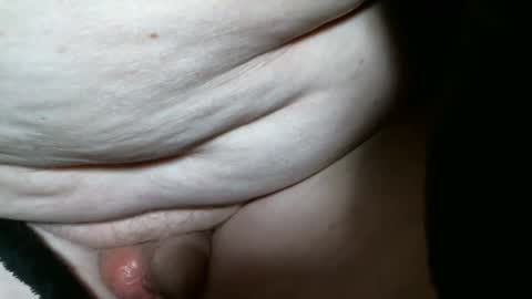 Snapshot of cutandwaxed2 chatting on October 26, 2025, 12:33 pm BI SMOOTH MATURE SUB online show from October 26, 2025, 12:33 pm