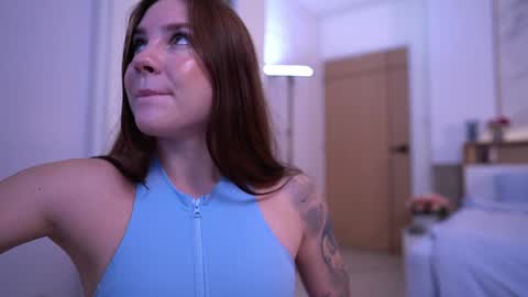 Foxy online show from October 14, 2025, 12:33 am