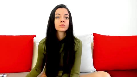 Snapshot of cute_angel95 chatting on February 18, 2025, 6:26 am cute_angel95 online show from February 18, 2025, 6:26 am