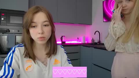 Amanda online show from October 20, 2025, 1:33 pm