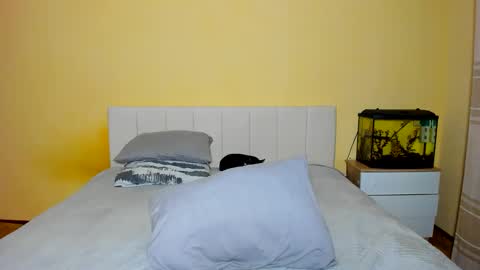 Snapshot of cute_becca_cb chatting on June 4, 2026, 10:05 pm Becca online show from June 4, 2026, 10:05 pm