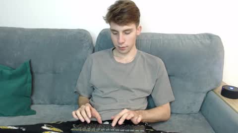 Im Brian online show from October 27, 2025, 3:49 pm