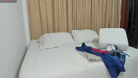 Snapshot of cute_brunett chatting on January 11, 2025, 6:03 am Sara online show from January 11, 2025, 6:03 am