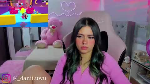 Snapshot of cute_dani__ chatting on July 15, 2026, 3:45 am Dani online show from July 15, 2026, 3:45 am