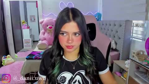Snapshot of cute_dani__ chatting on July 21, 2026, 12:40 pm Dani online show from July 21, 2026, 12:40 pm