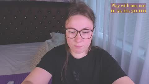 Snapshot of cute_darina chatting on June 28, 2026, 1:22 am Everyday stream in the same time online show from June 28, 2026, 1:22 am
