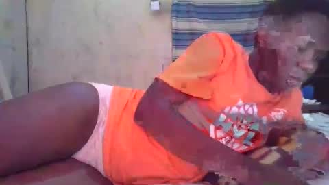 Snapshot of cute_divah4 chatting on April 22, 2026, 7:44 am cute_divah4 online show from April 22, 2026, 7:44 am