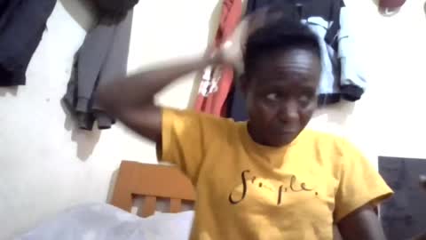 Snapshot of cute_divah4 chatting on June 27, 2026, 7:13 am cute_divah4 online show from June 27, 2026, 7:13 am