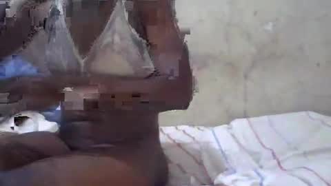 Snapshot of cute_divah4 chatting on July 5, 2026, 4:25 pm cute_divah4 online show from July 5, 2026, 4:25 pm