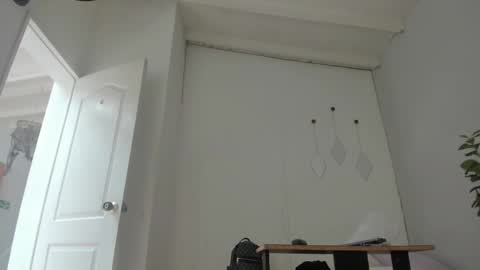 Stacy online show from October 27, 2025, 6:23 pm