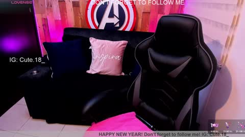    Independent Model online show from February 6, 2025, 1:27 am