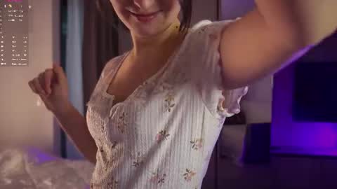 Snapshot of cute_emiliya chatting on July 22, 2026, 12:46 am Emily online show from July 22, 2026, 12:46 am