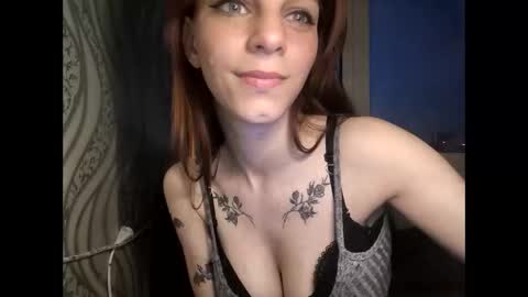 Snapshot of cute_foxis chatting on May 13, 2026, 12:19 am cute_foxis online show from May 13, 2026, 12:19 am