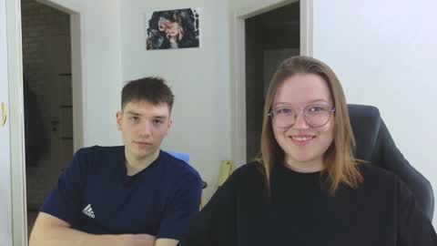 Snapshot of cute_junk chatting on December 14, 2024, 3:07 am Kite and Jack online show from December 14, 2024, 3:07 am