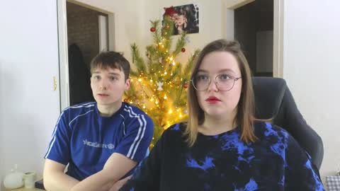 Snapshot of cute_junk chatting on January 15, 2025, 7:34 pm Kite and Jack online show from January 15, 2025, 7:34 pm