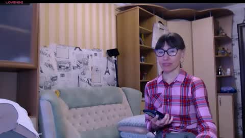 cute_lion_ online show from February 21, 2026, 12:28 pm