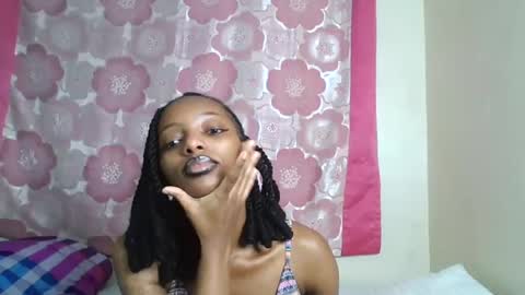 Snapshot of cute_messy chatting on July 16, 2026, 1:00 am cute messy online show from July 16, 2026, 1:00 am