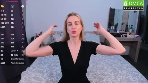 Milana online show from April 12, 2026, 11:59 am