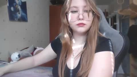 Veronica online show from March 11, 2025, 9:56 am