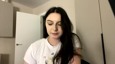 Snapshot of cute_redface_ chatting on July 20, 2026, 11:29 pm Bb online show from July 20, 2026, 11:29 pm