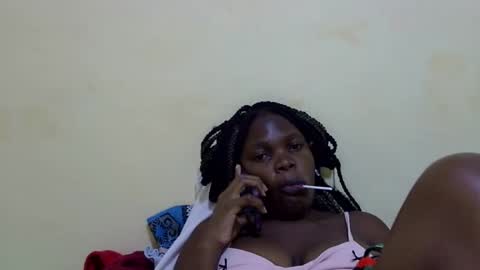 Snapshot of cute_roxie chatting on December 9, 2024, 7:07 pm cute_roxie online show from December 9, 2024, 7:07 pm