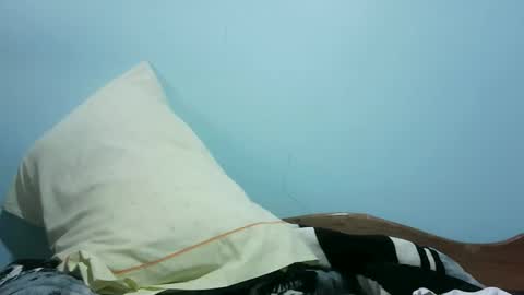 Snapshot of cute_roxie chatting on February 9, 2025, 10:42 am cute_roxie online show from February 9, 2025, 10:42 am