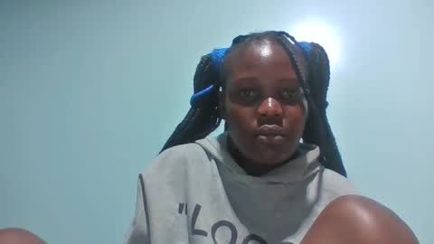Snapshot of cute_roxie chatting on February 14, 2025, 11:53 pm cute_roxie online show from February 14, 2025, 11:53 pm