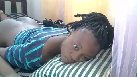 cute_savanna online show from February 22, 2025, 4:29 am