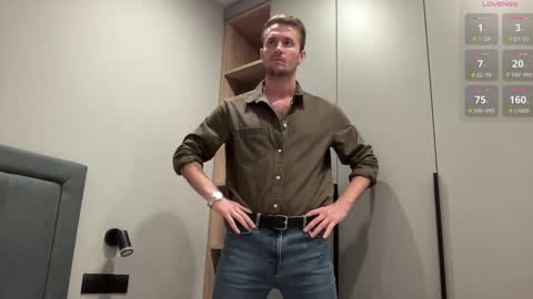 cute_skywalker online show from September 22, 2025, 6:43 pm