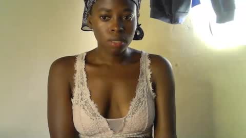 cute_sonny online show from April 11, 2026, 7:45 am