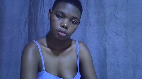 Snapshot of cute_tamara1 chatting on October 18, 2025, 4:48 am cute_tamara1 online show from October 18, 2025, 4:48 am