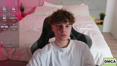 Thomas -  online show from February 3, 2025, 11:15 pm