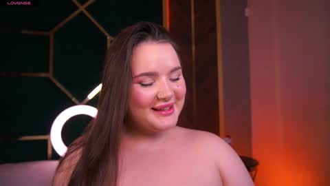 Amber online show from January 12, 2025, 4:52 am