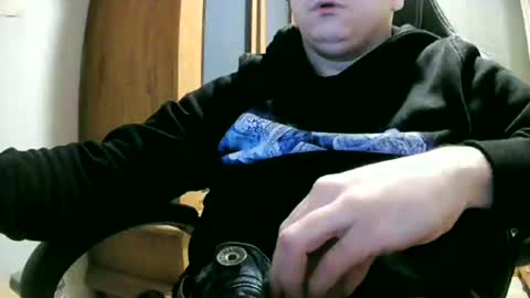 Cuteboy090 online show from December 22, 2024, 1:55 pm