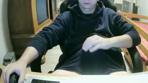 Cuteboy090 online show from October 3, 2025, 11:46 pm