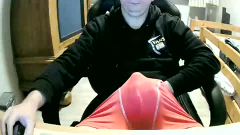 Cuteboy090 online show from November 29, 2025, 10:13 pm